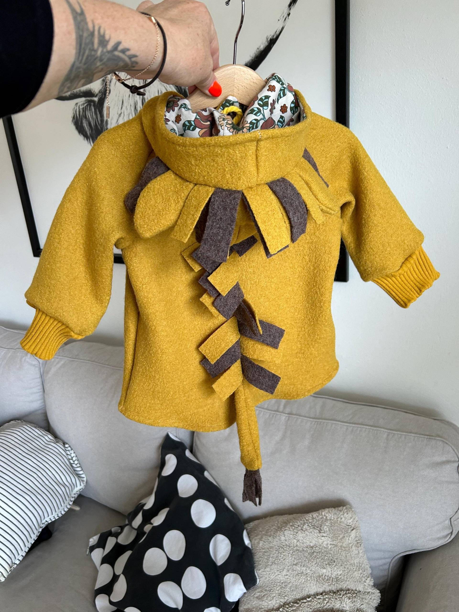 Wollwalk Jacke „Löwe" von PetitNain