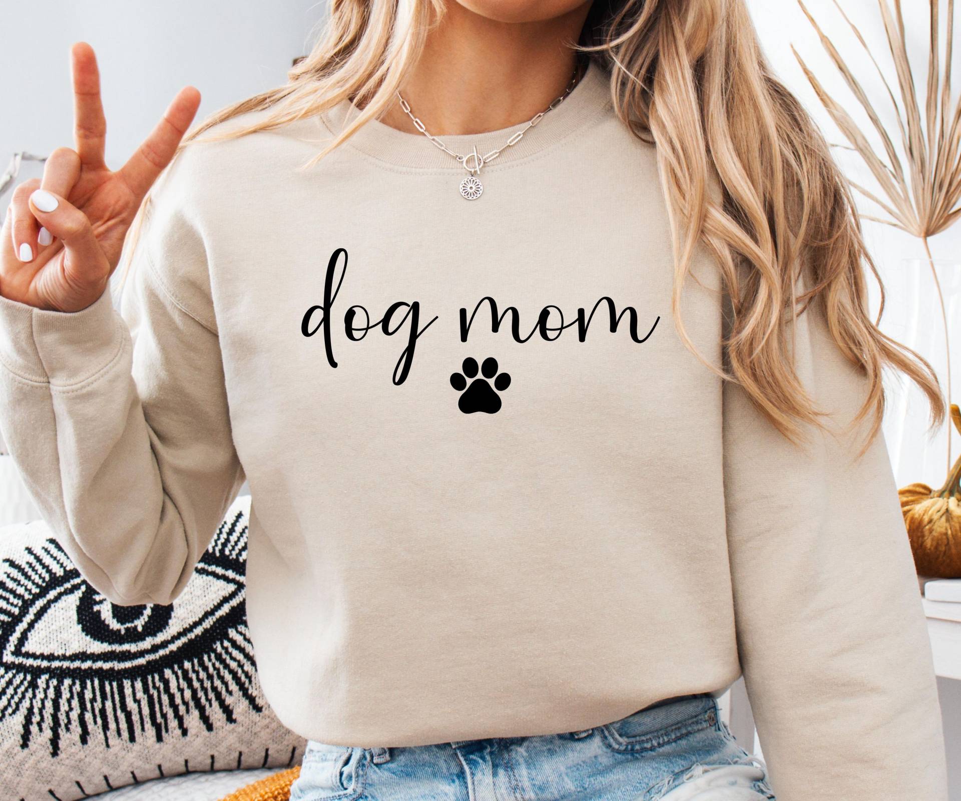Dog Mom Sweatshirt, Sweatshirt Mit Für Hundebesitzer, Personalisiertes Geschenk Mom von PetiteDesignAtelier