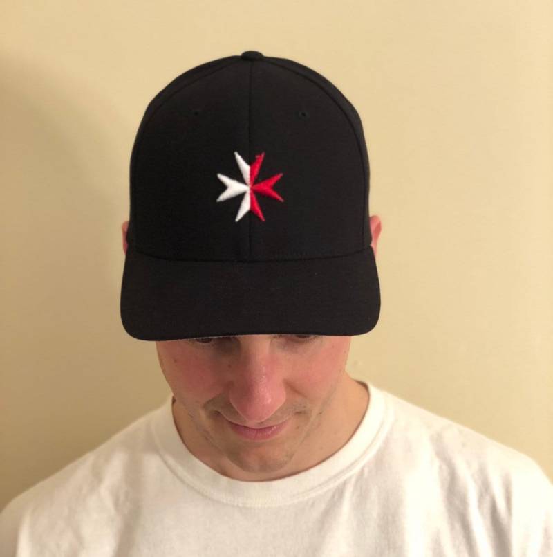 Malteserkreuz Flex Ausgestattet Baseballkappen von PetitePatriots