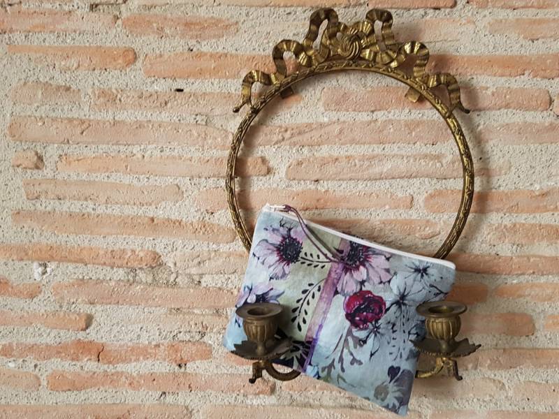 Clutch, Flache Abend-Clutch, Samt-Clutch, Schminktasche, Kulturbeutel, Stoff Mit Koi-Muster Clutch, Flache Abend-Clutch, Samt-Clutch, Schminktasche, Kulturbeutel, Stoff Mit Koi-Muster von PetiteReine