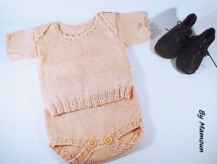 Alle Vintage Baby | 0-3 Monate Gestrickt Hand in Eine Weiche Baumwolle Rosa Haut von PetitesMaillesDeMoon