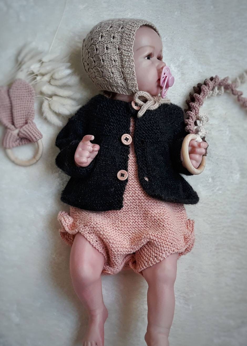 Baby-Set | 0-3 Monate Handgestrickt Fassmaschine - Weste Und Ballerinas Koordiniert von PetitesMaillesDeMoon