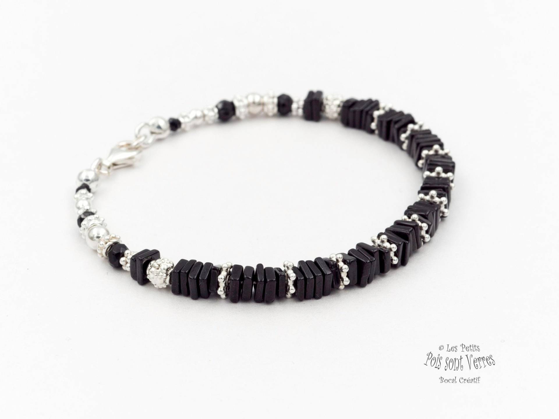 Armband, Bestehend Aus Steinen in Schwarz Granat Edelsteine Und Perlen Silber 925 Armband, Bestehend Aus Steinen in Schwarz Granat Edelsteine Und Perlen Silber 925 von PetitsPoisSontVerres