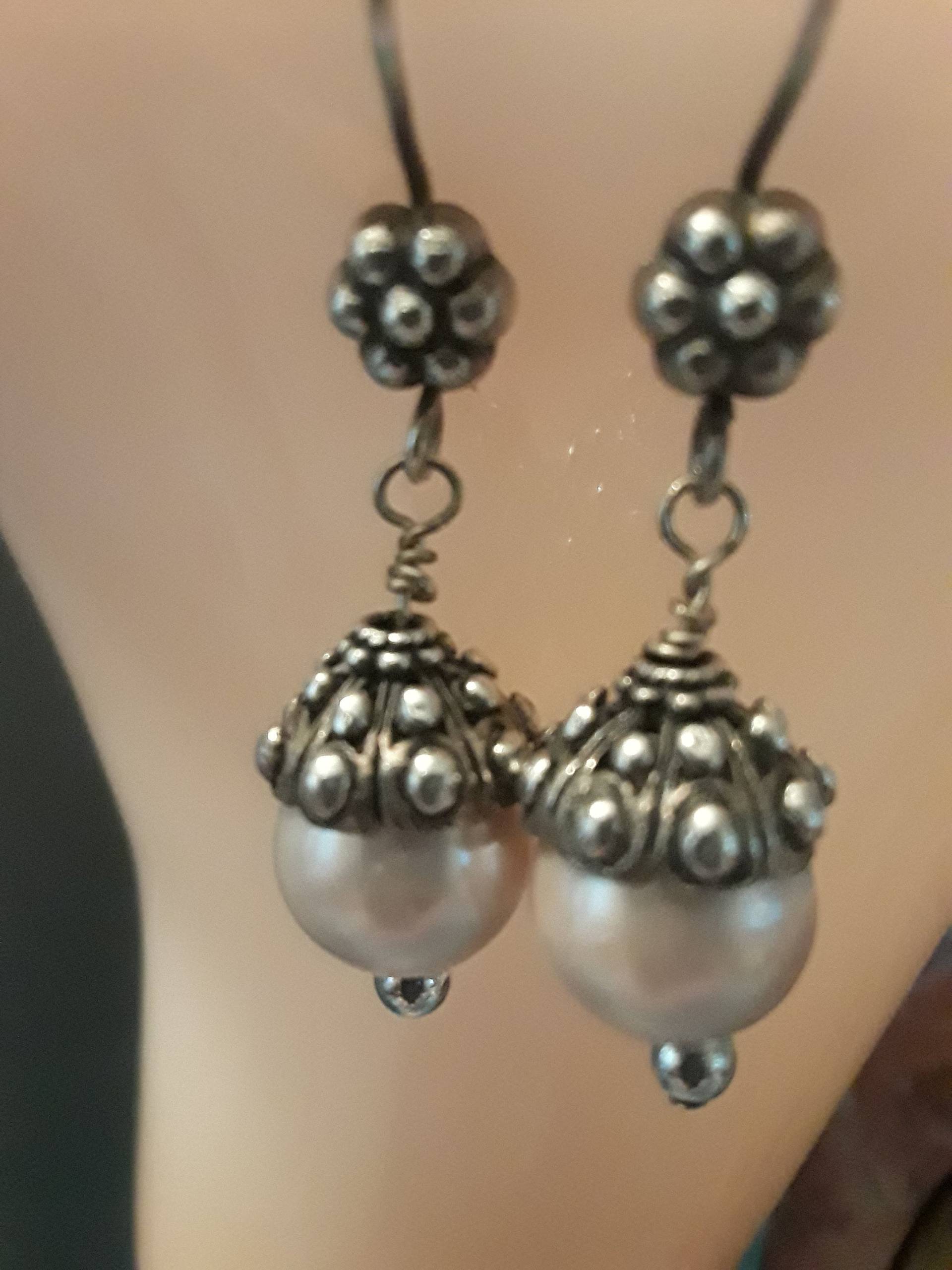 Süßwasserperlen Sterling Silber Ohrringe von PetronellaGDesigns