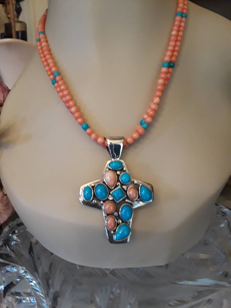 sterling Silber Kreuz Anhänger Mit Türkis Und Koralle von PetronellaGDesigns