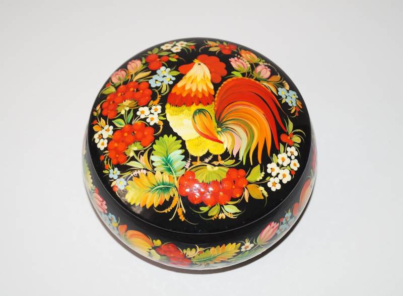 Handbemalte Petrikov Holz Schmuckschatulle Mit Hahn Design von Petrykovka