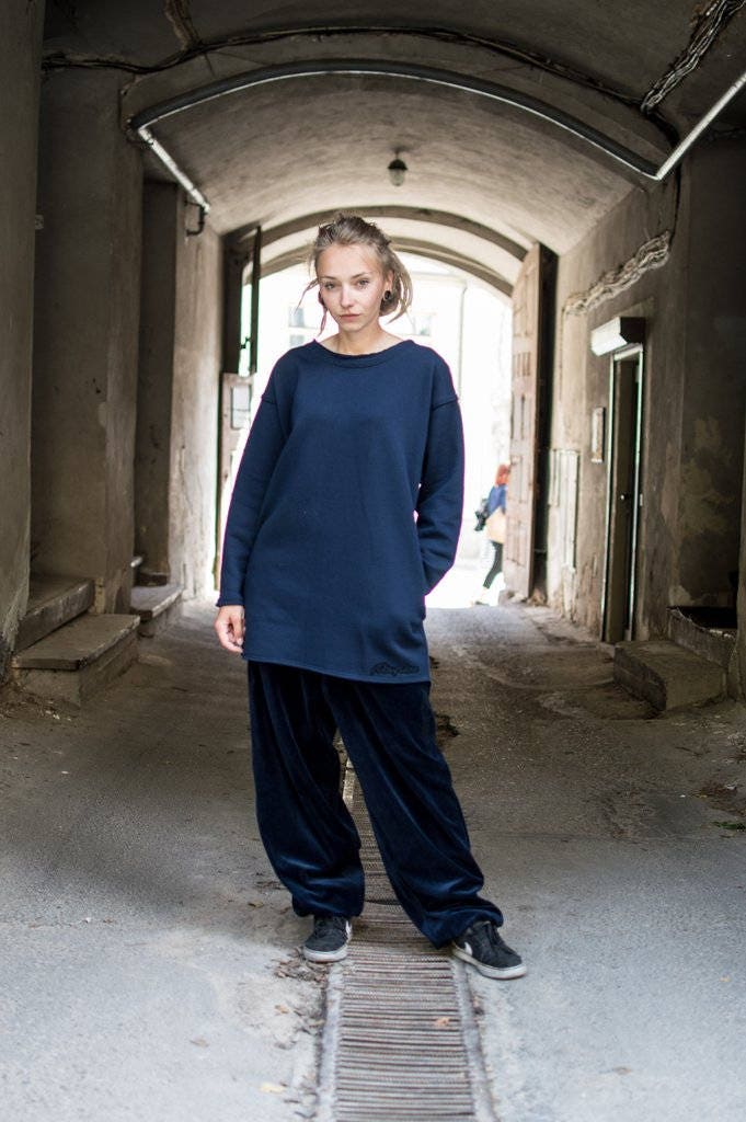 Marine Blau Pullover Für Männer Oder Frauen, Oversize Hoodie/Lange Baumwolle Mann Mit Taschen Frau von PeuShop