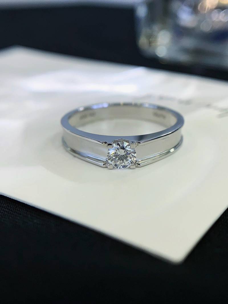 Runder Moissanit Verlobungsring | Brautjungfer Vorschlag Ehering An Ring Jubiläumsgeschenk Für Sie von PforzeElegance