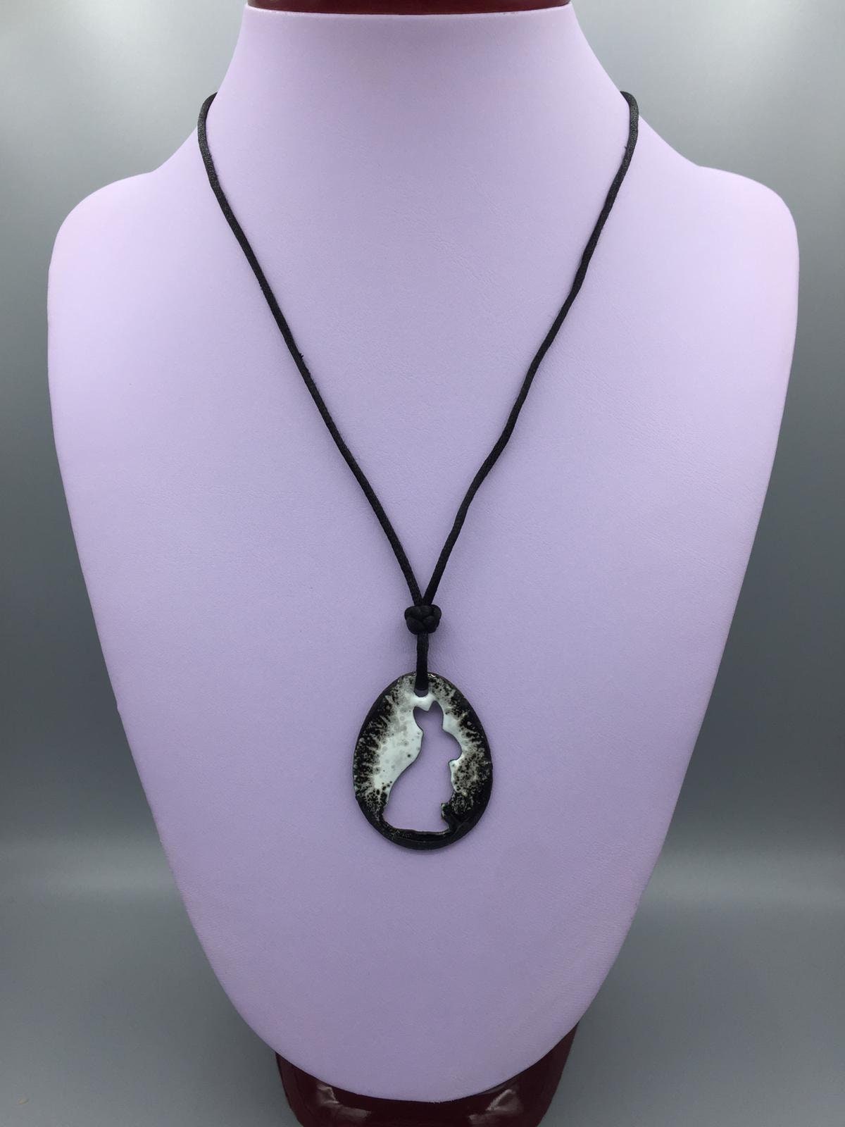 Ostern 2In1 Geschenke, Osterhase Emaille Halskette Und Lesezeichen von PhagosHandmade