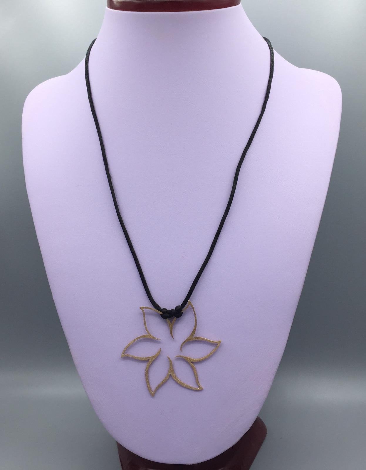Schlichte Lotusblumen Kupfer Halskette von PhagosHandmade