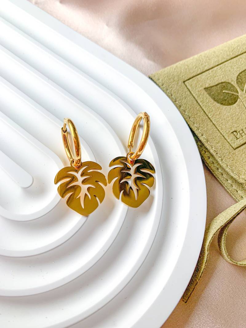 Edelstahl Ohrringe Monstera Blatt| Earrings| Pflanzenmotiv | Geschenk Für Pflanzenliebhaber| Gold| Silber| Allergikergeeignet| Loop Ohrring von PhamousPlantsShop