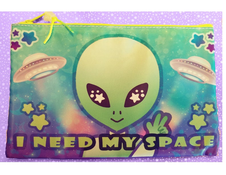 Ufo Reißverschlusstasche Ufo Reißverschlusstasche von PhantomStarStudio