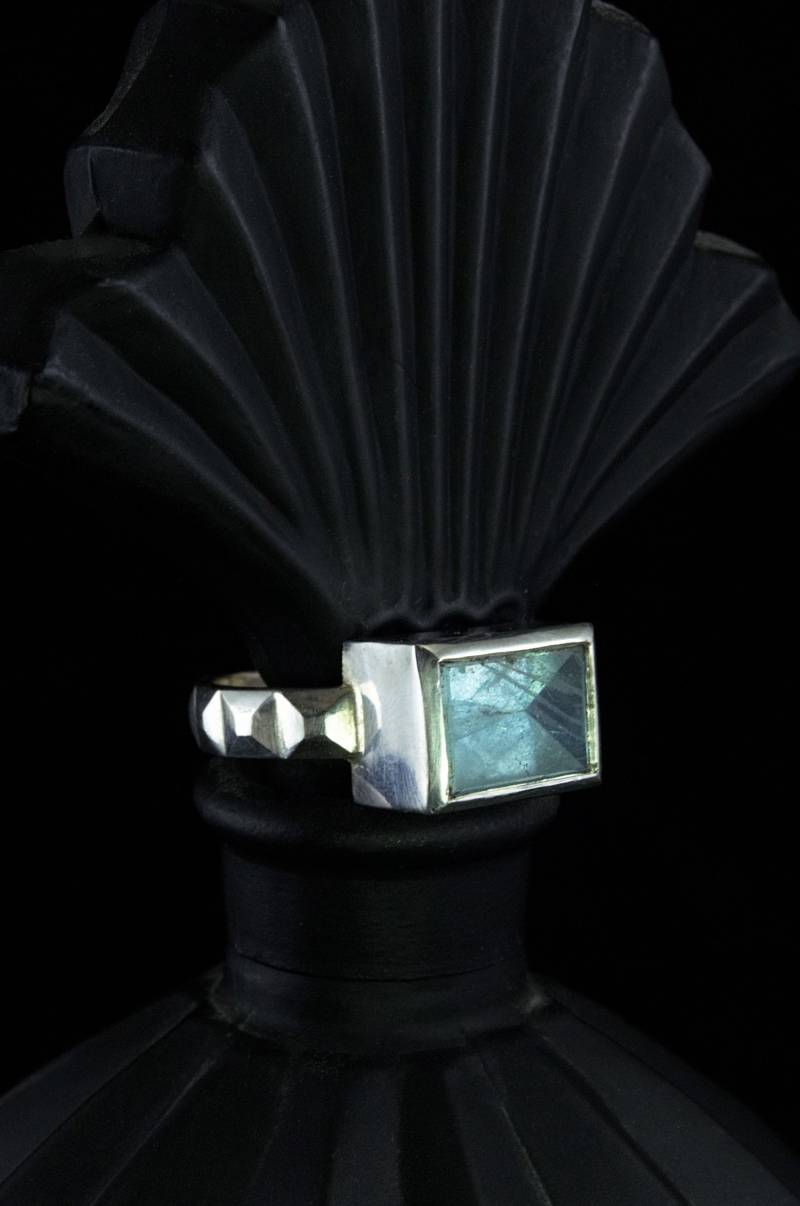 Aquamarin Art Deco Frusta-Ring, Sterling Silber, Größe 7 von PhetteplaceStudio