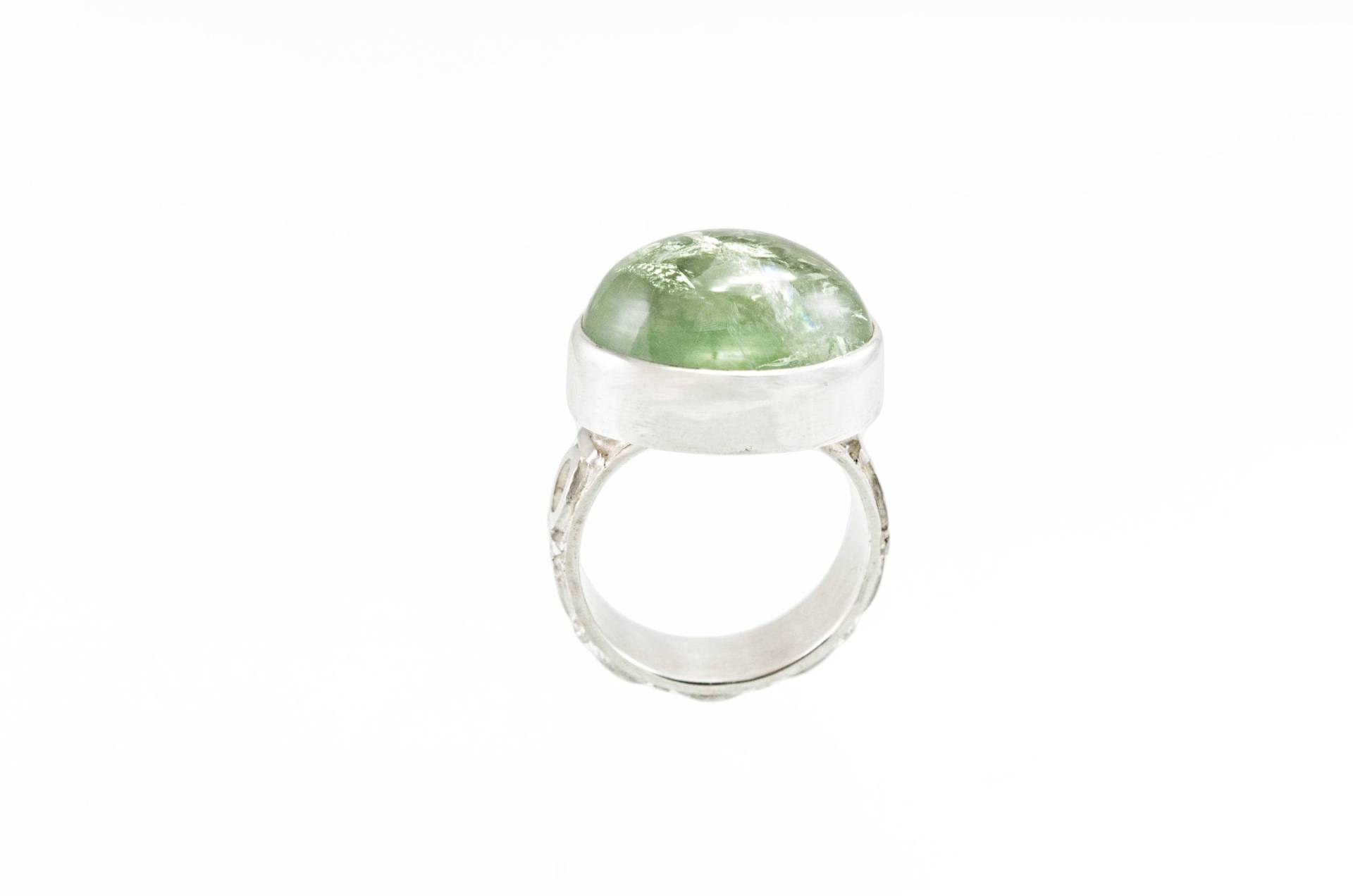 Prasiolith High Dome Art Deco Gemusterter Ring, Größe 7 Prasiolith High Dome Art Deco Gemusterter Ring, Größe 7 von PhetteplaceStudio