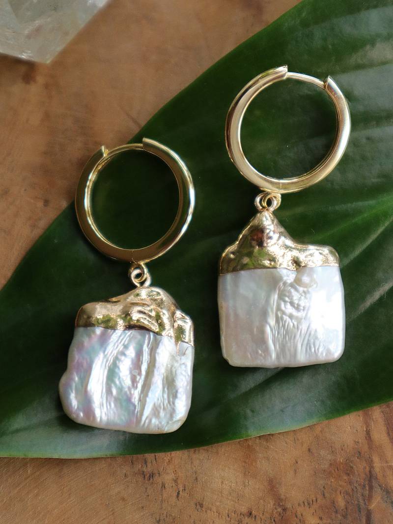 Hochwertige 14 K Vergoldete 925 Sterling Silber Klapp-Creolen Mit Großen Natürlichen Süßwasserperlen Anhängern 20 Mm Boho Hippie Perlen Hochwertige 14 K Vergoldete 925 Sterling Silber Klapp-Creolen Mit Großen Natürlichen Süßwasserperlen Anhängern 20 Mm Boho Hippie Perlen von Philiafull