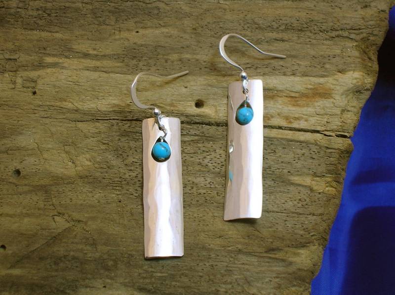 Gehämmerte Silber Und Türkis Ohrringe Handgemachte Sterling Schmuck Gehämmerte Silber Und Türkis Ohrringe Handgemachte Sterling Schmuck von PhilipTulley