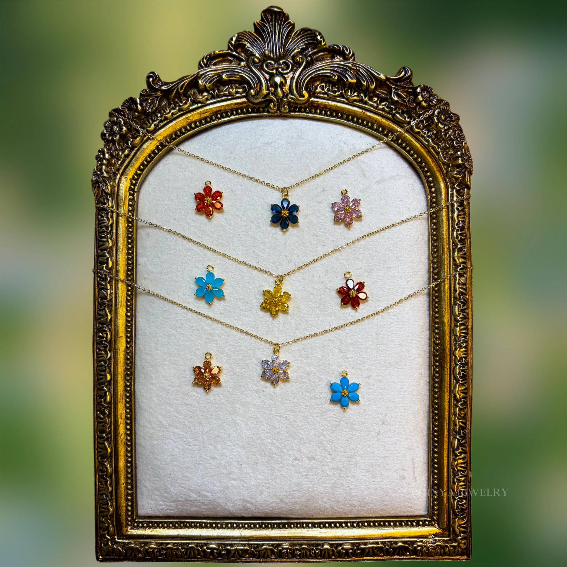 Handgemachte Halskette in Modell „Darya" || 18K Gliederhalskette Zirkonia Blumenanhänger Handmade Gift von PhinyaJewelry