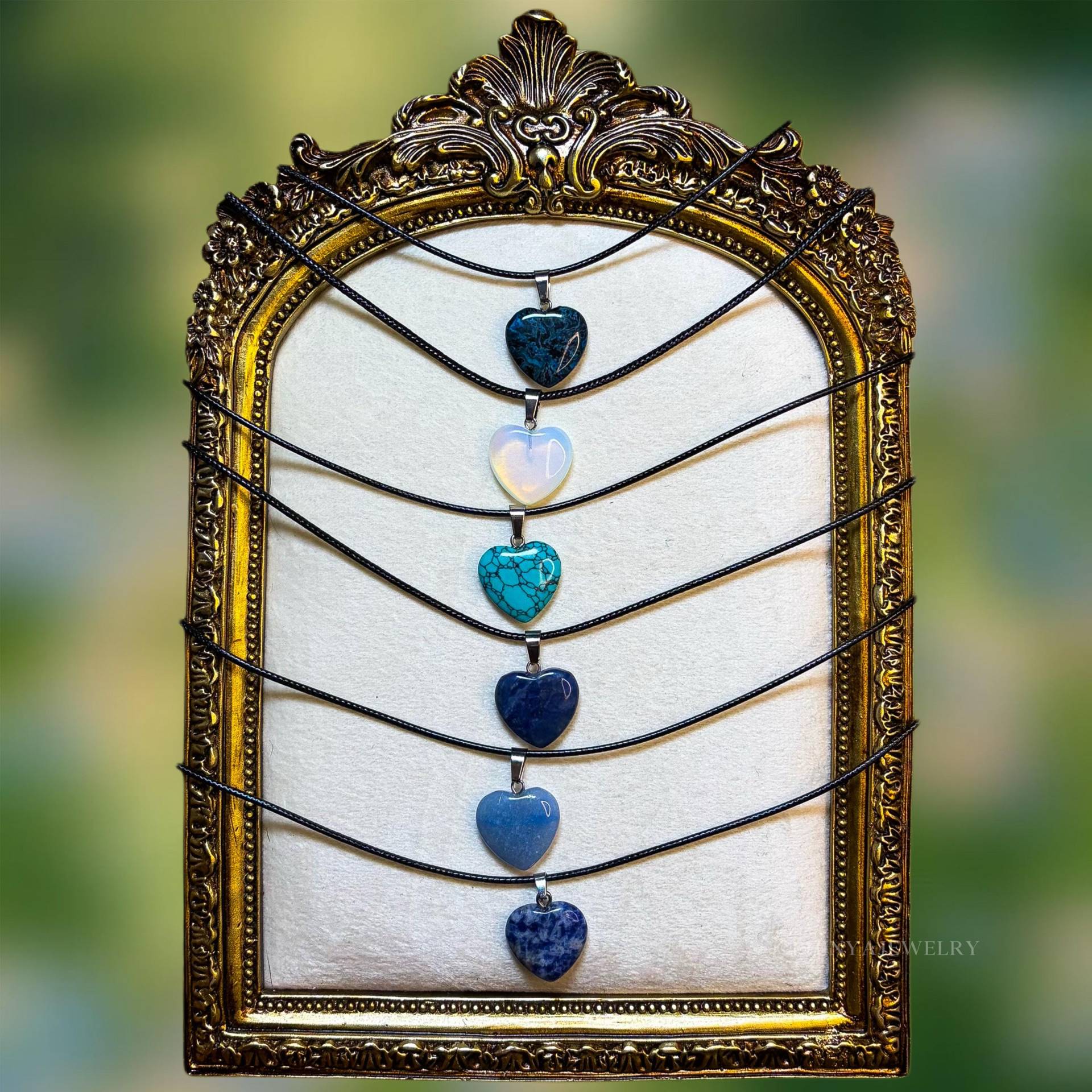 Handgemachte Halsketten in Modell „Kira Ii" || Lederkette Mit Anhänger Natursteinanhänger Handmade Gift von PhinyaJewelry