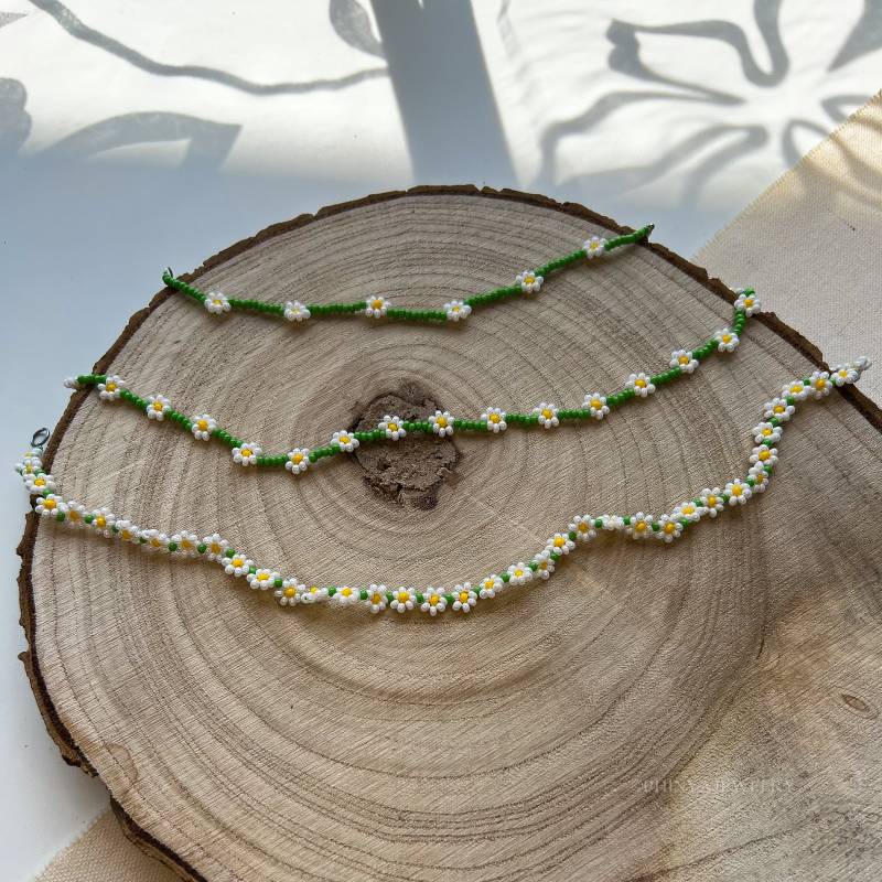 Handgemachtes Blümchenset in Modell „Daisy" Oder „Hana" || Blümchenkette Blümchenarmband Schmuckset Miyukiperlenkette Und Armband von PhinyaJewelry