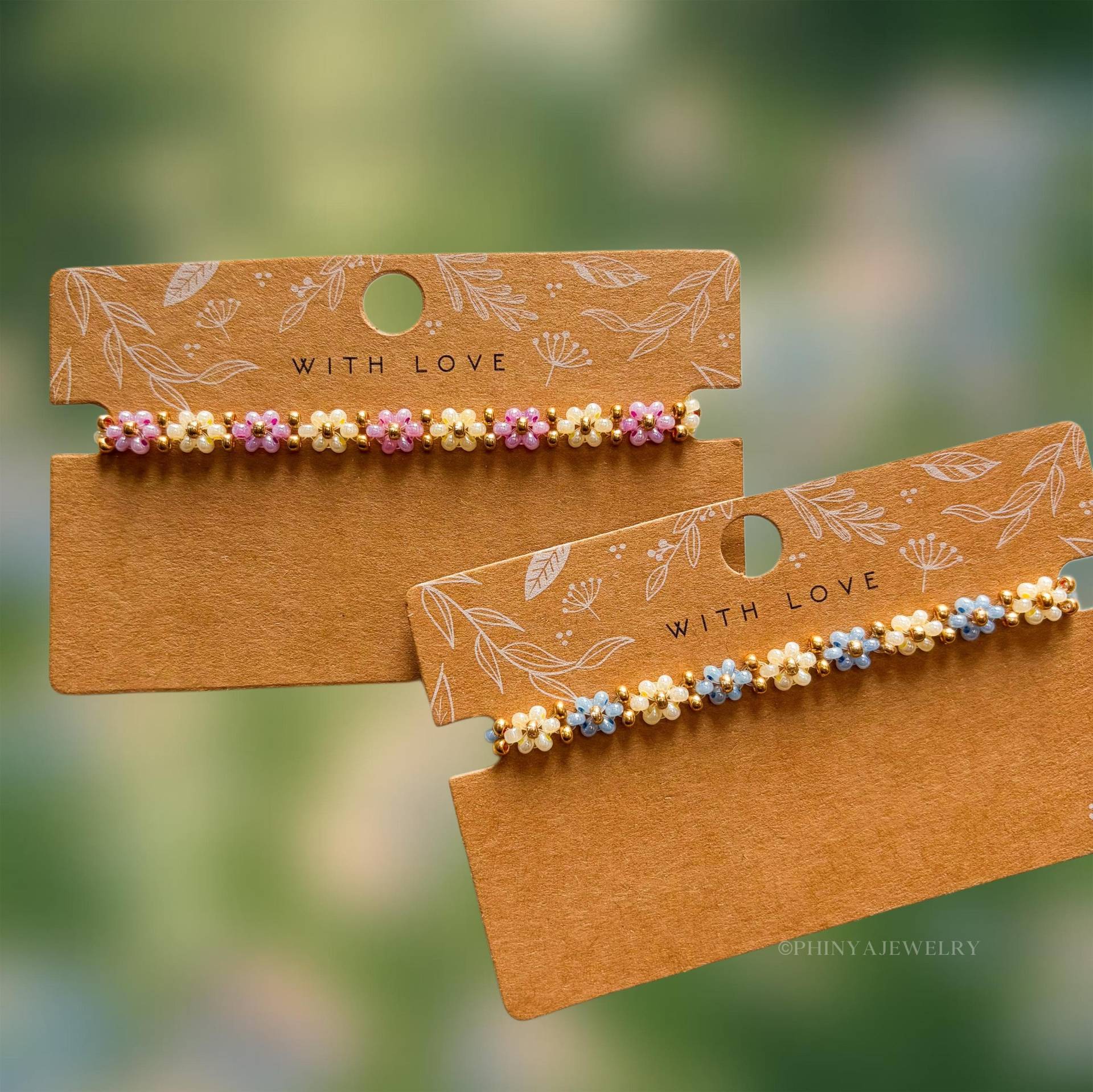 Handgemachtes Miyukiperlenarmband in Modell „Odina" || Buntes Blümchenarmband Handmade Gift von PhinyaJewelry