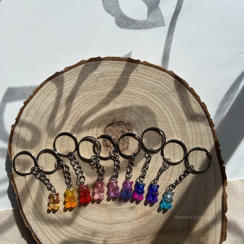 Süßer Schlüsselanhänger in Modell „Bärchen Ii" von PhinyaJewelry
