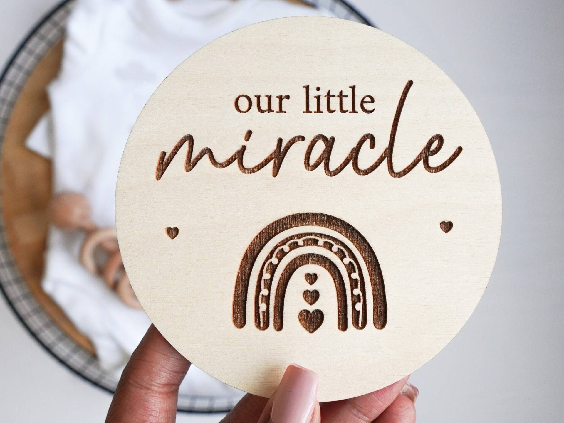 Baby Ankunftsschild Geburtsanzeige Holz Unser Kleines Wunder Zeichen Taufe Geschenk Ivf Ankündigung Plaque Neugeborene Baby Ankunftsschild Geburtsanzeige Holz Unser Kleines Wunder Zeichen Taufe Geschenk Ivf Ankündigung Plaque Neugeborene von PhoenixCove