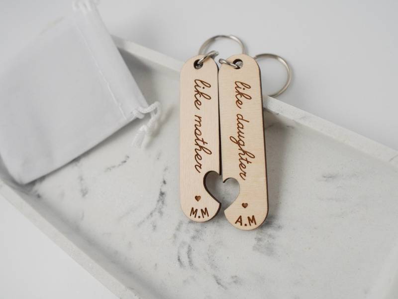 Wie Mutter Wie Tochter Holzschlüsselbund Benutzerdefinierte Schlüsselbund Geschenk Muttertagsgeschenk Für Einzigartige Muttertag von PhoenixCove