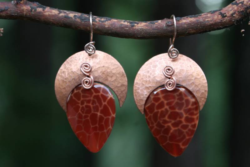 Feuer Achat Mond Ohrringe von PhoenixOriginals