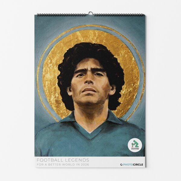 Photocircle Fußball Legenden Wandkalender 2026 mit David Diehl Portraits von Maradonna, Pele, Maldini, del Piero, Messi, Cruyff im Retro Stil von Photocircle