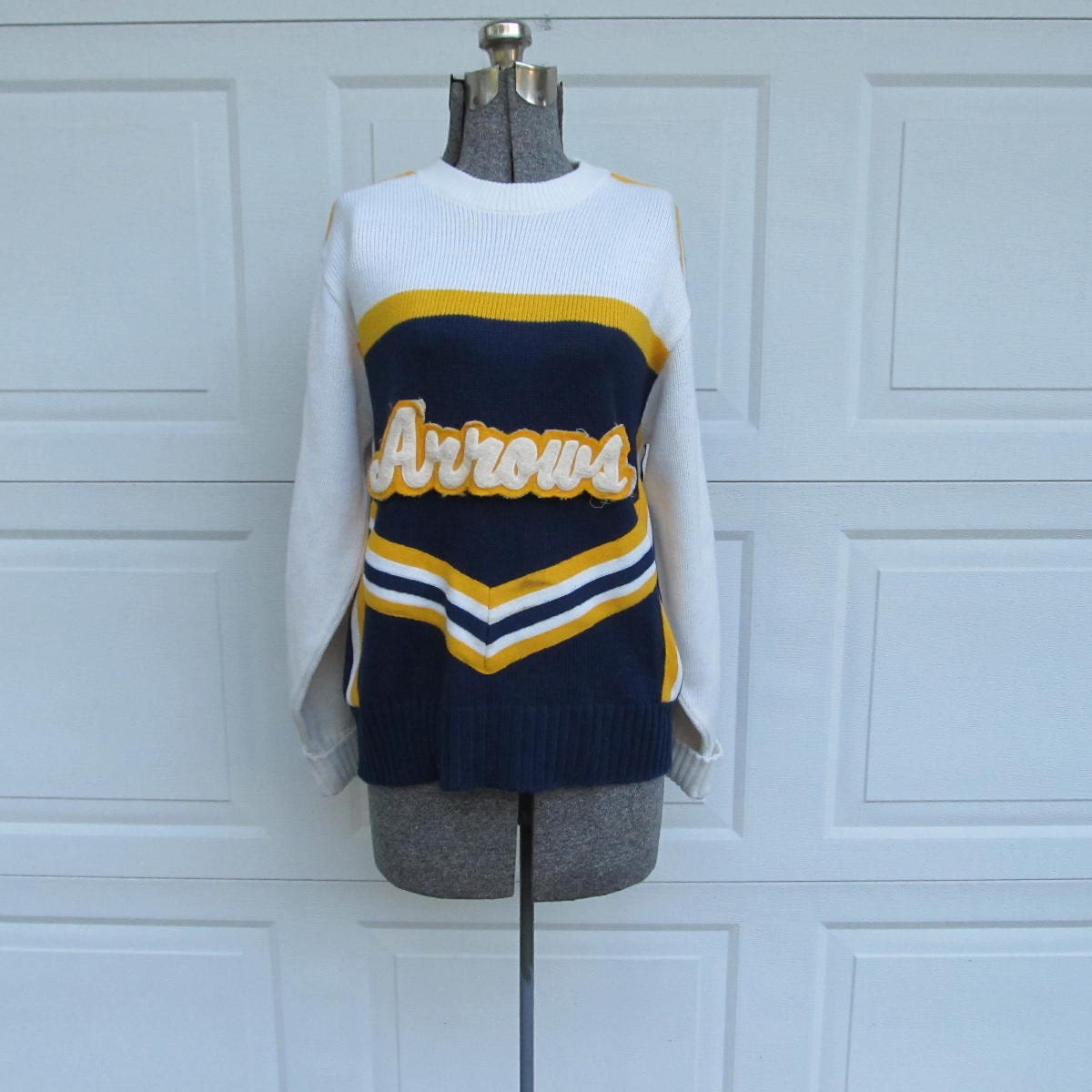 Vintage Cheerleader Uniform, Cheer Pullover, S von PicassosStudio