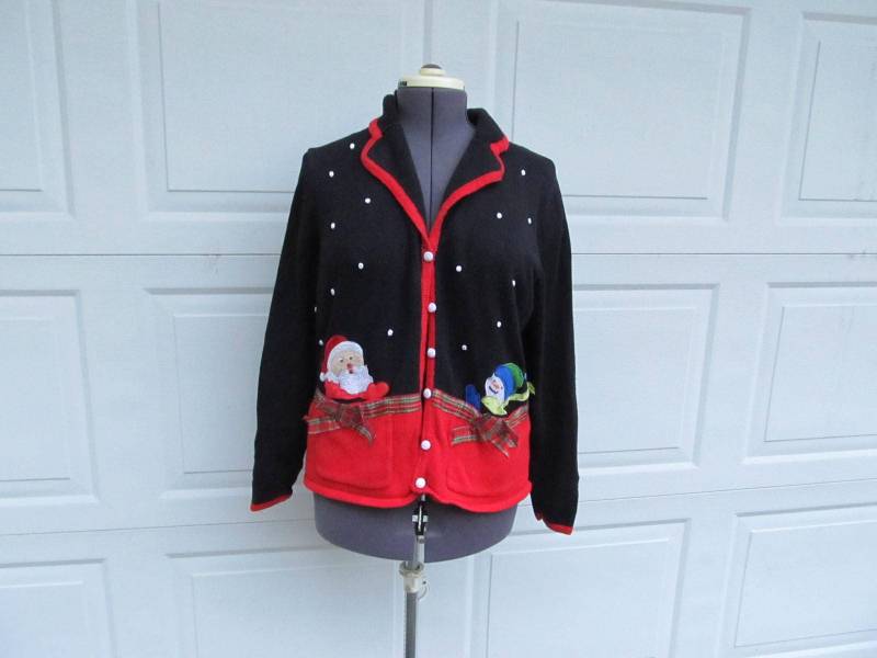 Vintage Ugly Christmas Pullover, Weihnachtsmann Und Schneemann, Strickjacke Mit Knopfleiste, Large von PicassosStudio