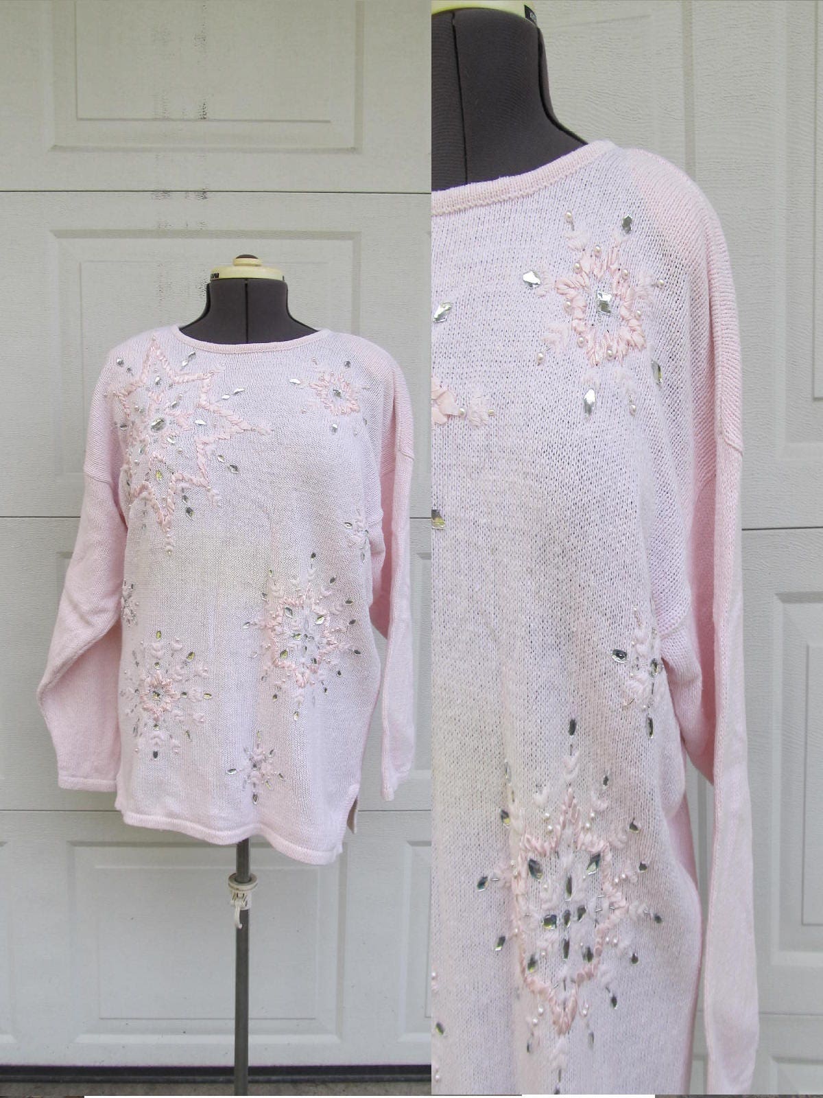 Vintage Ugly Christmas Sweater, Rosa Pullover Mit Sehr Großen Verblendeten Schneeflocken, Xl von PicassosStudio