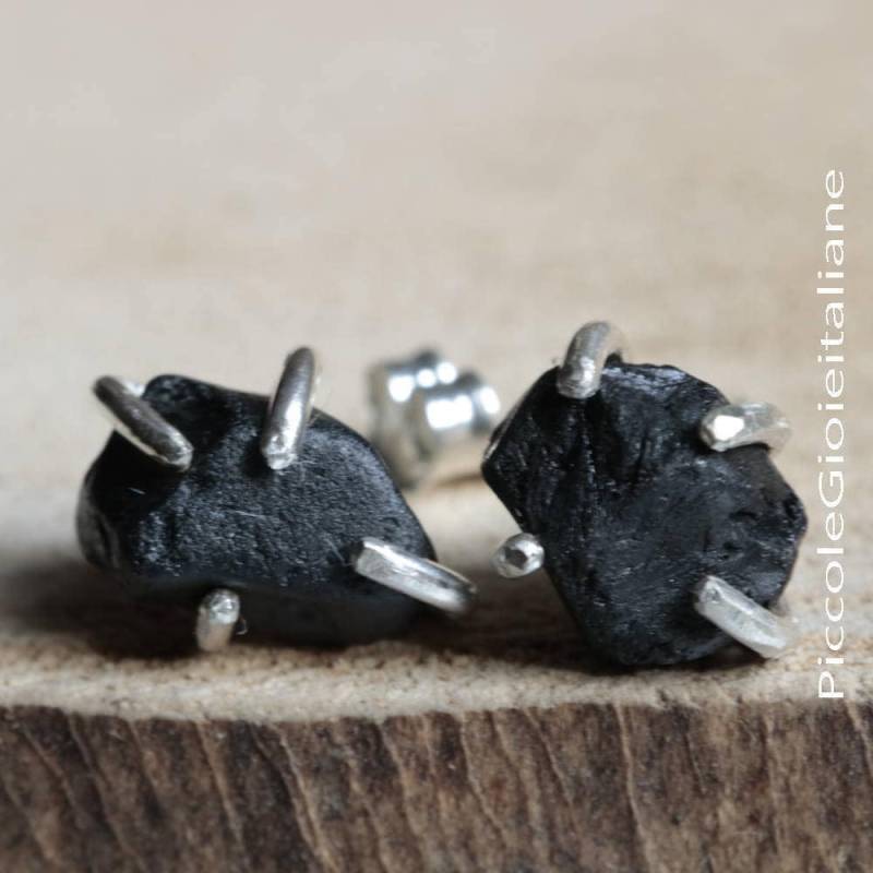 Ohrringe Schwarz Spinell Mann Rohe Steine Silber 925 Edelstein Halbedelstein von PiccoleGioieitaliane