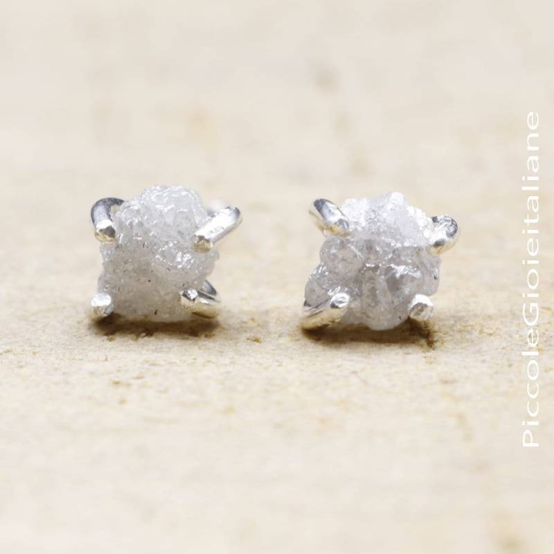 Weiße Rohdiamantenohrringe, 925 Silberohrringe, Diamant-Lichtpunkt, Pivot-Ohrringe, Kleine Ohrringe, Handgefertigte Ohrringe von PiccoleGioieitaliane