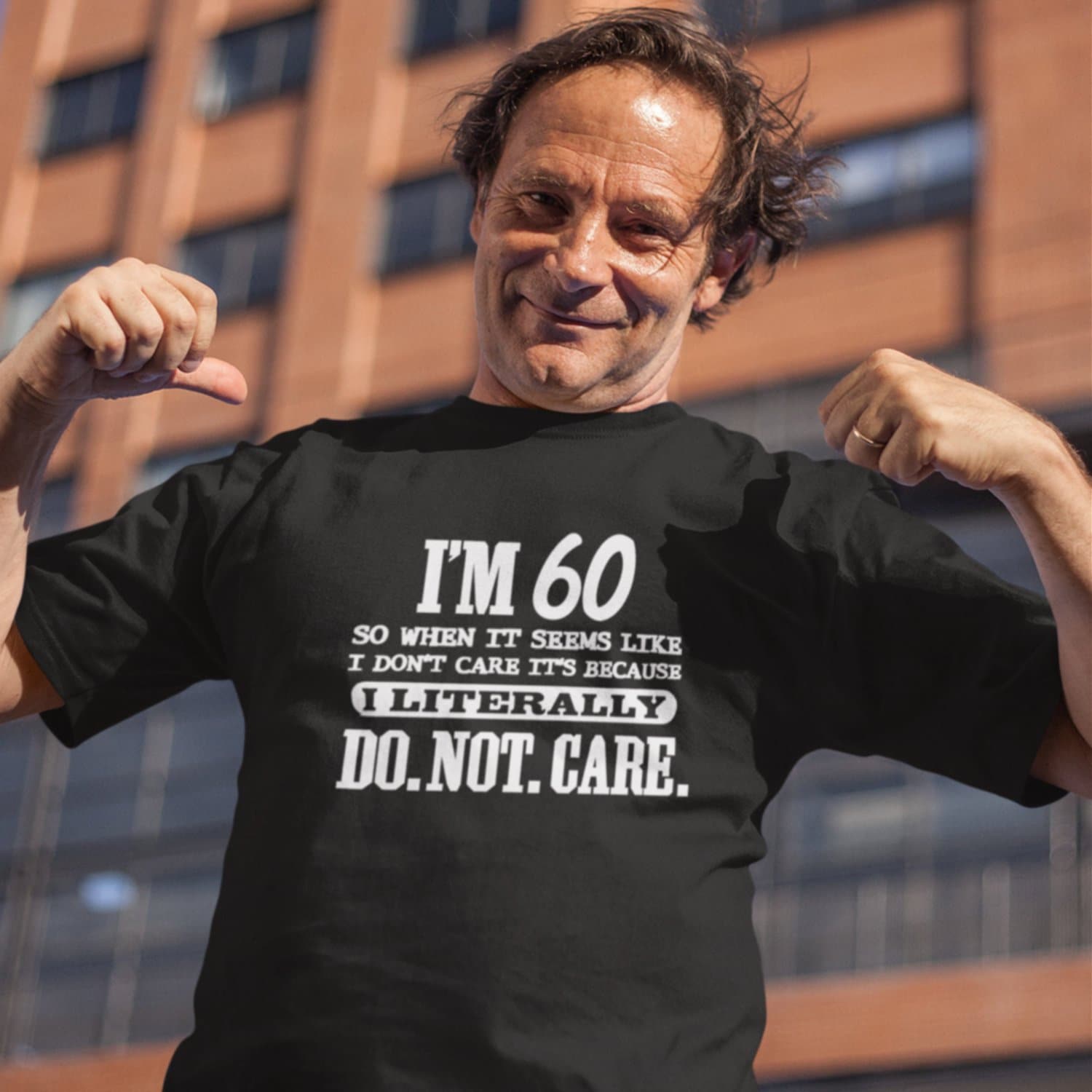 Ich Bin 60 Und Buchstäblich Nicht Kümmern T-Shirt/Lustige Senior Bürger 60. Geburtstagsgeschenk Ich Bin 60 Und Buchstäblich Nicht Kümmern T-Shirt/Lustige Senior Bürger 60. Geburtstagsgeschenk von PicksPlaceGifts