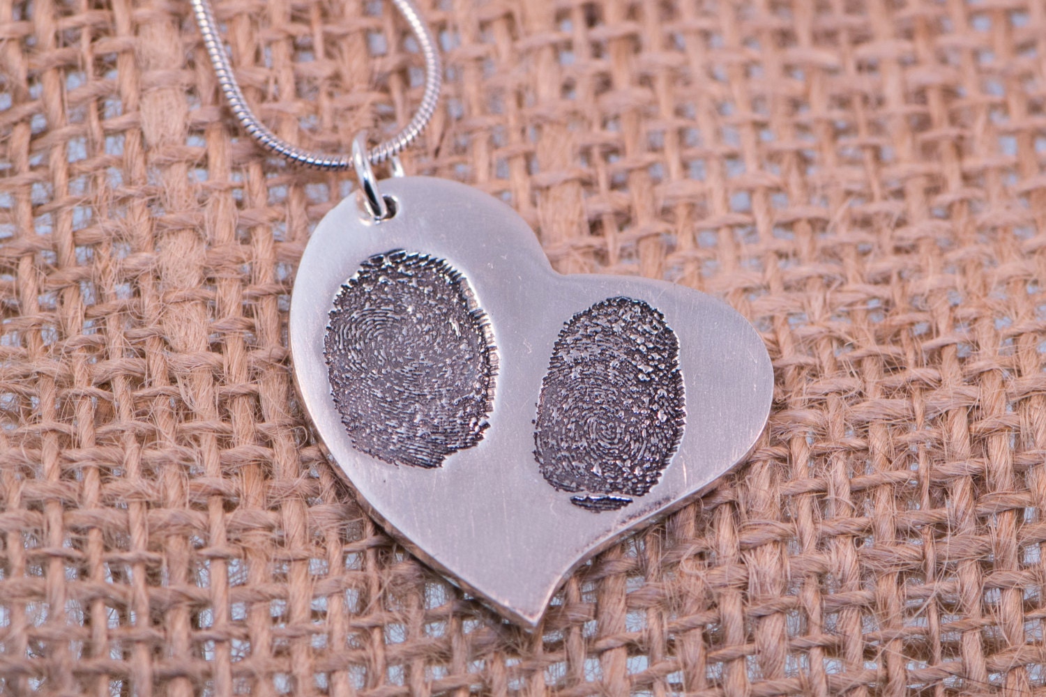 Herz Fingerprints Silber Anhänger von PictureJewelry