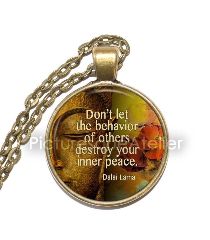 Dalai Lama Zitat Halskette, Tenzin Gyatso, Der 14. Dalai Lama, Spirituell, Kunst Anhänger Inspiration Handgemachter Schmuck Dalai Lama Zitat Halskette, Tenzin Gyatso, Der 14. Dalai Lama, Spirituell, Kunst Anhänger Inspiration Handgemachter Schmuck von PicturesqueAtelier
