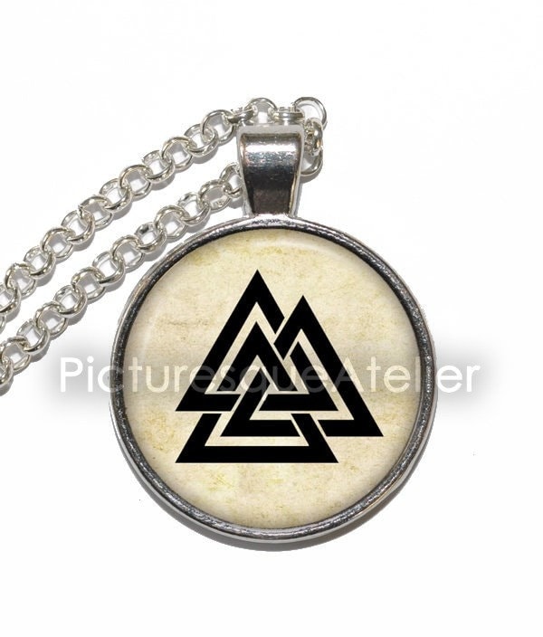 Valknut Viking Halskette/Schlüsselring, Knoten Der Erschlagenen, Nordisch, Skandinavisch, Oden, Odin, Symbol, Kunstanhänger Halskette, Glasanhänger Valknut Viking Halskette/Schlüsselring, Knoten Der Erschlagenen, Nordisch, Skandinavisch, Oden, Odin, Symbol, Kunstanhänger Halskette, Glasanhänger von PicturesqueAtelier