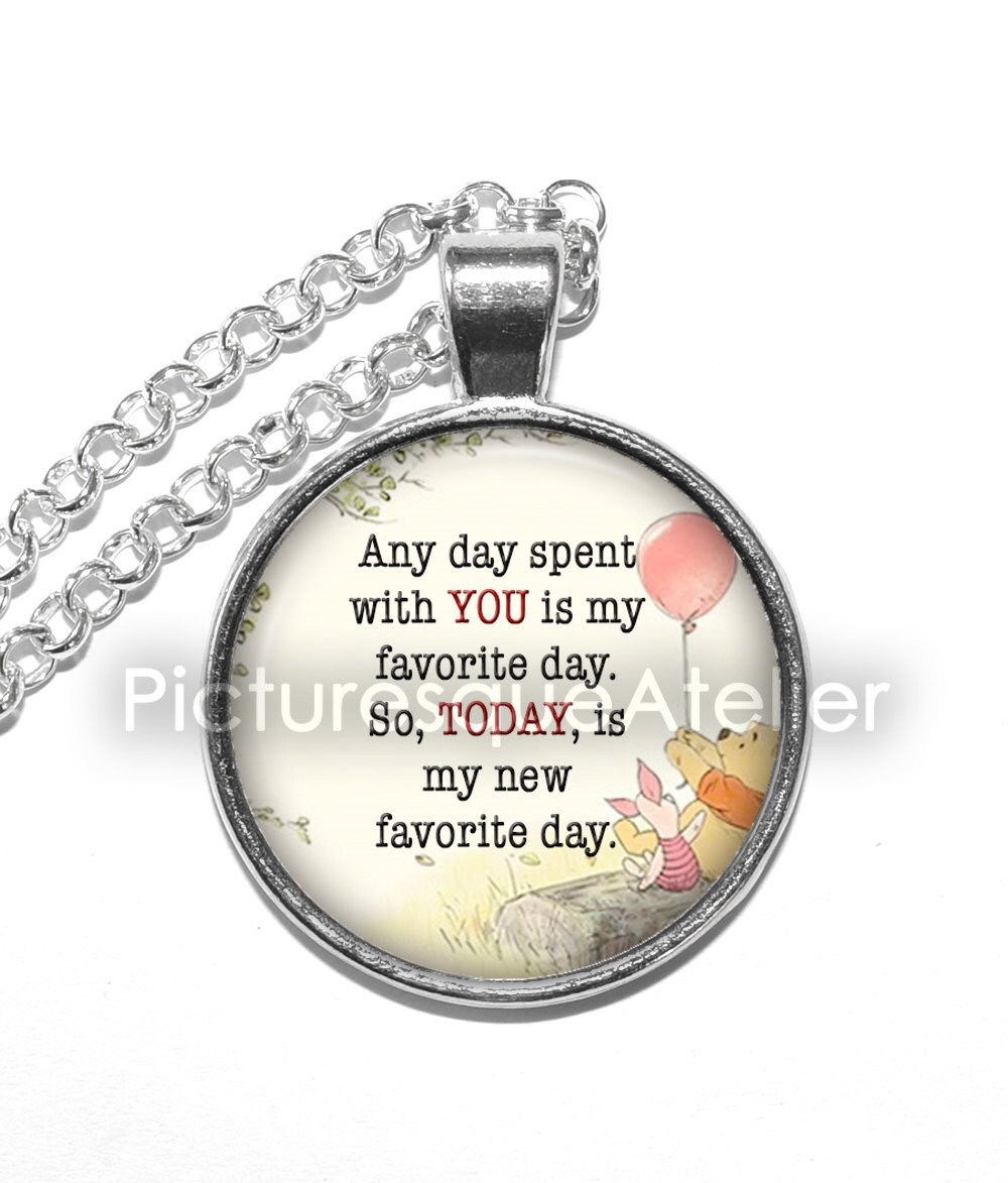 Winnie The Pooh Halskette, Zitat Freunde Kunst Anhänger Inspiration Glas Anhänger, Handgemachter Schmuck Winnie The Pooh Halskette, Zitat Freunde Kunst Anhänger Inspiration Glas Anhänger, Handgemachter Schmuck von PicturesqueAtelier