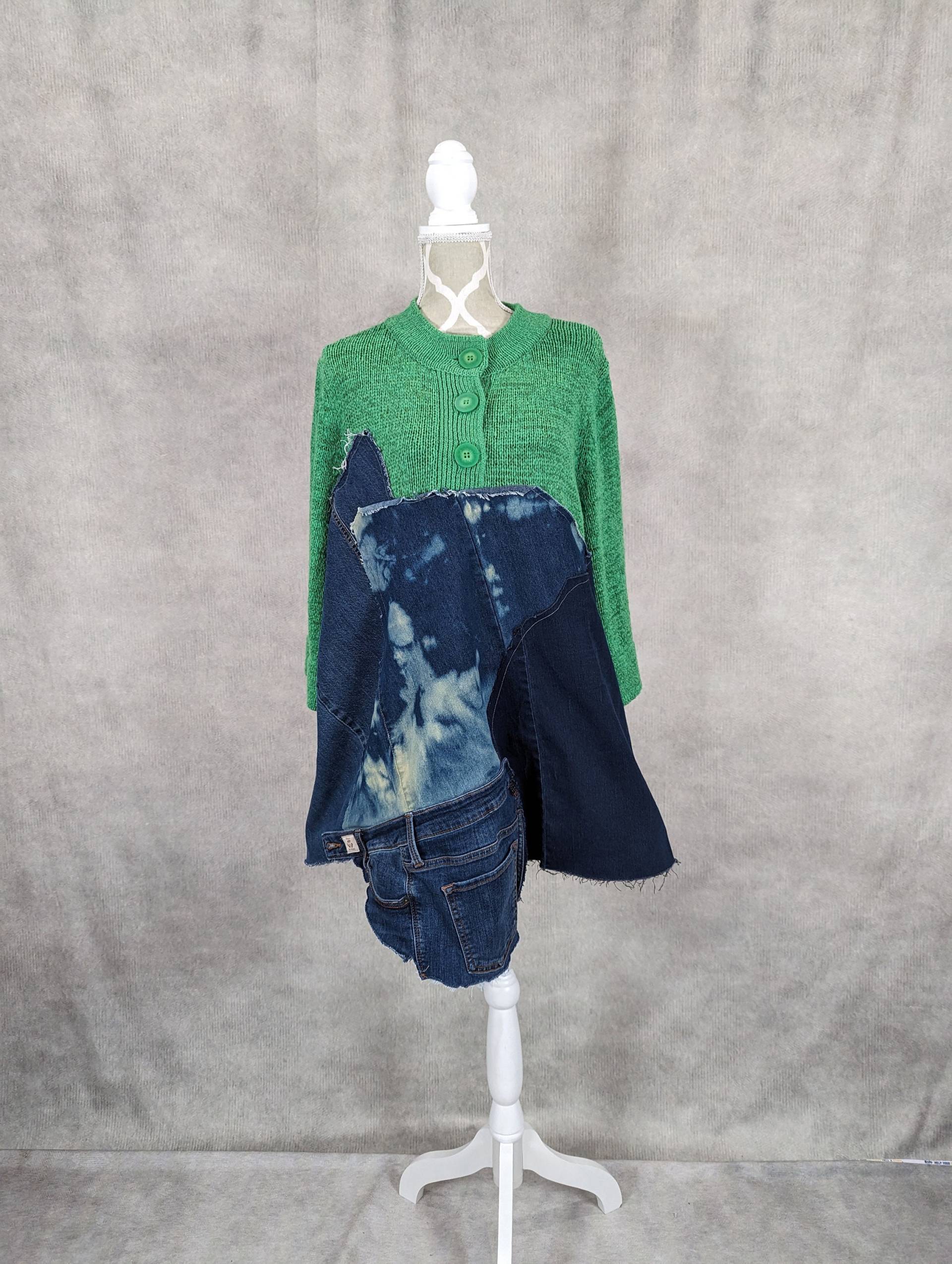 Upcycled Denim Patchwork Pullover - L/xl von PieceByPeaceCanadian