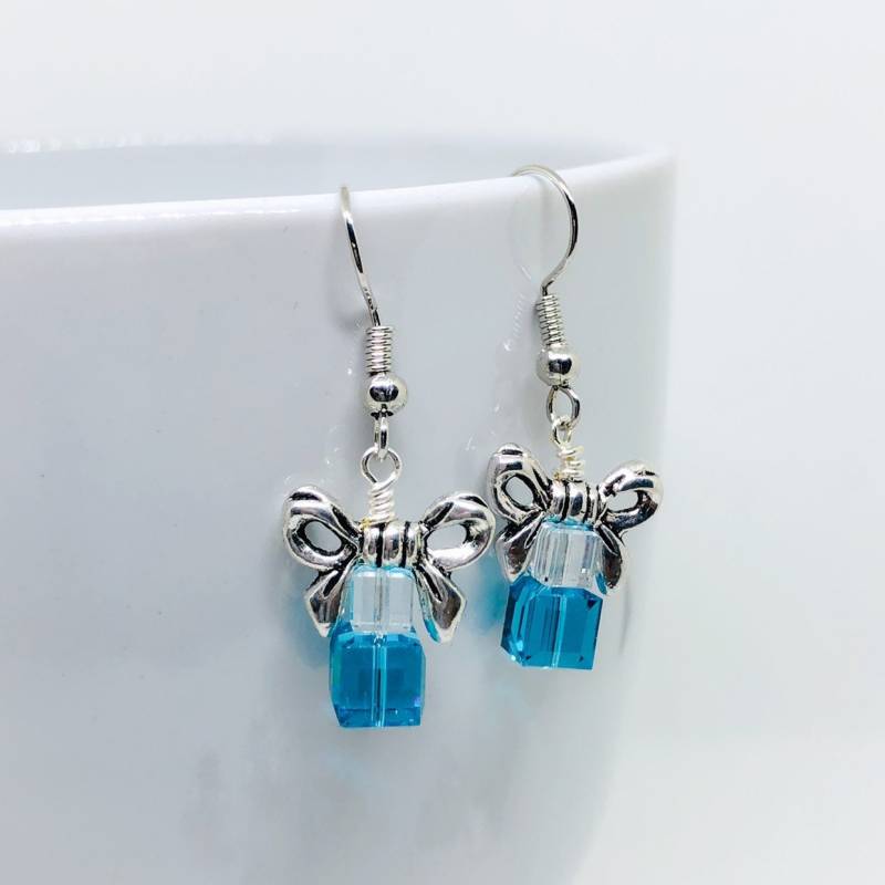 Swarovski Kristall Vorhanden Ohrringe Geburtsstein Schmuck von PieceOfInspiration