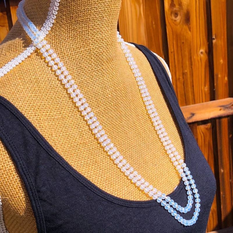 Weiß Opalglas Perlenkette Doppelstrang Lariat Boho-stil von PieceOfInspiration