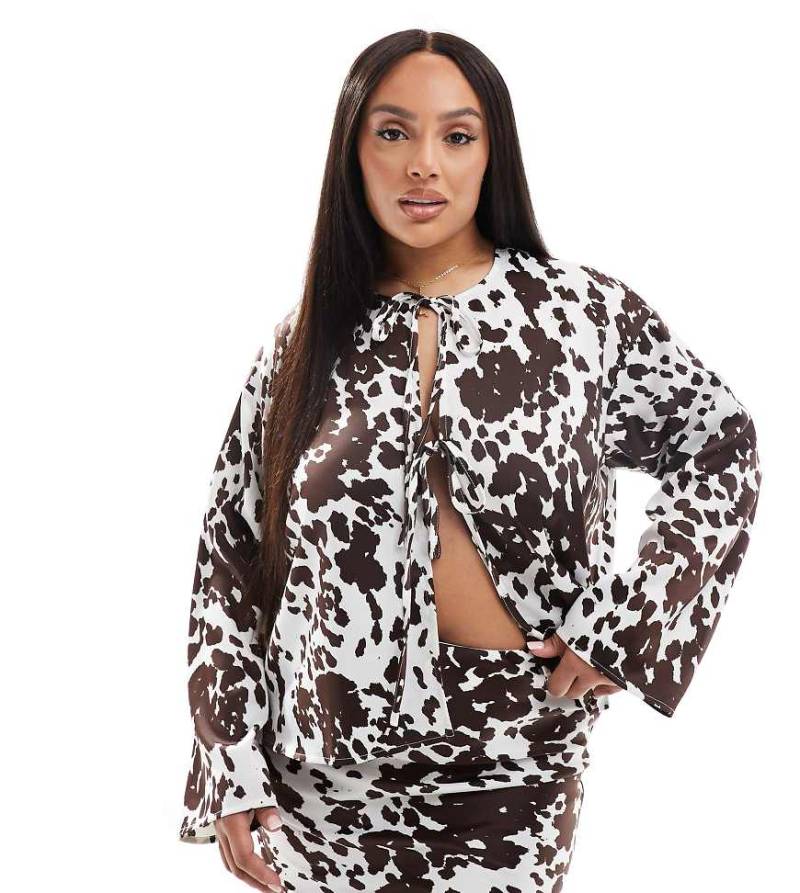 Pieces Curve - Langärmliges Oberteil mit Kuhfellmuster und Schnürung vorne-Bunt von Pieces Plus