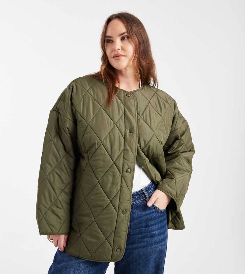Pieces Curve - Leichte Steppjacke in Khaki-Grün von Pieces Plus