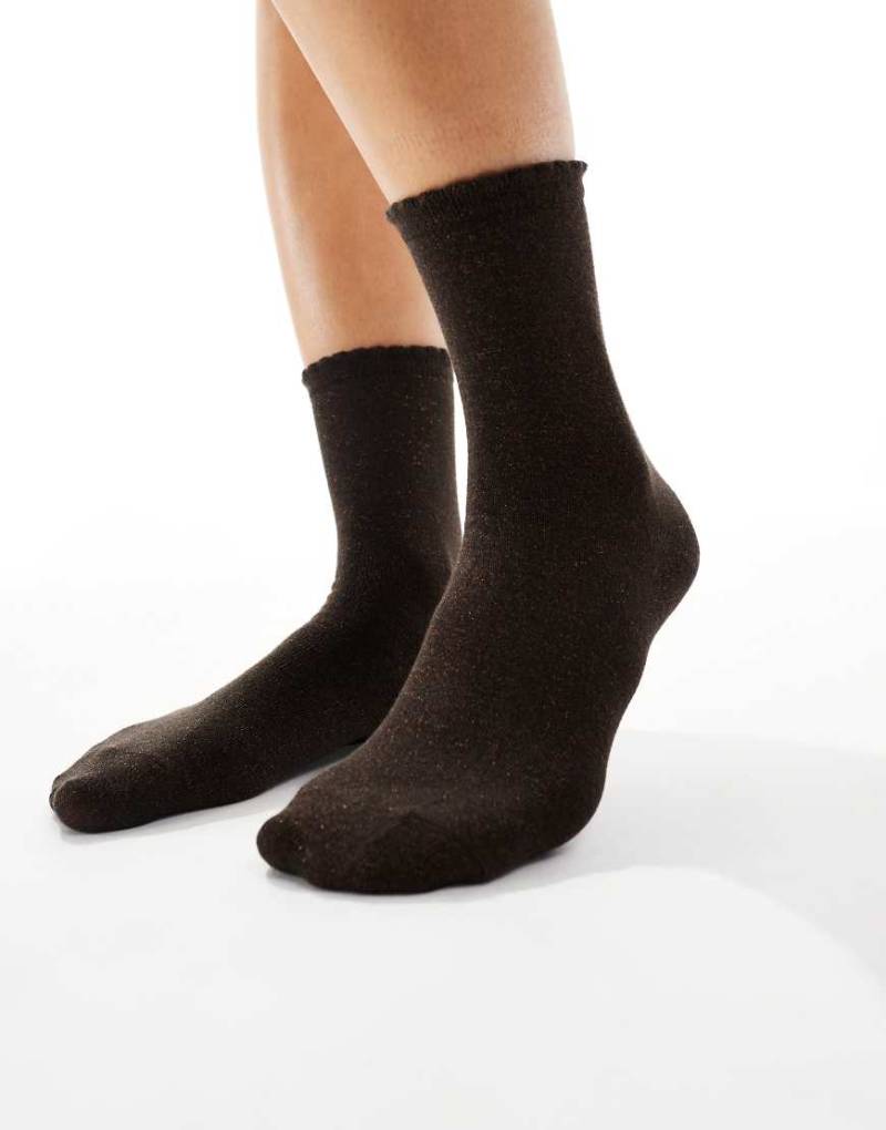 PIECES - Glitzernde Socken in Schokobraun-Brown von Pieces