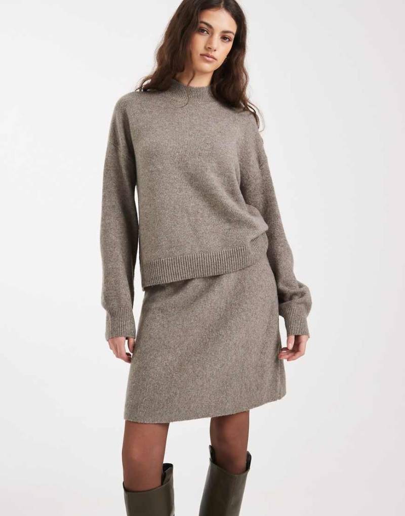 Pieces - Gestrickter Minirock in meliertem Braun, Kombiteil-Brown von Pieces