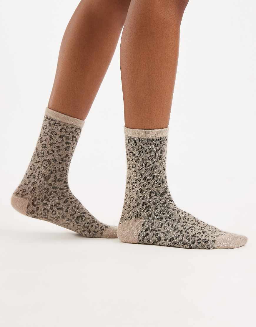 Pieces - Glitzernde Socken mit Leopardenmuster-Bunt von Pieces