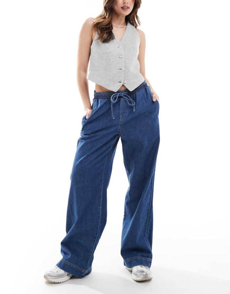 Pieces - Jeans in dunkelblauer Waschung mit Tunnelzug-Bund und weitem Bein-Marineblau von Pieces