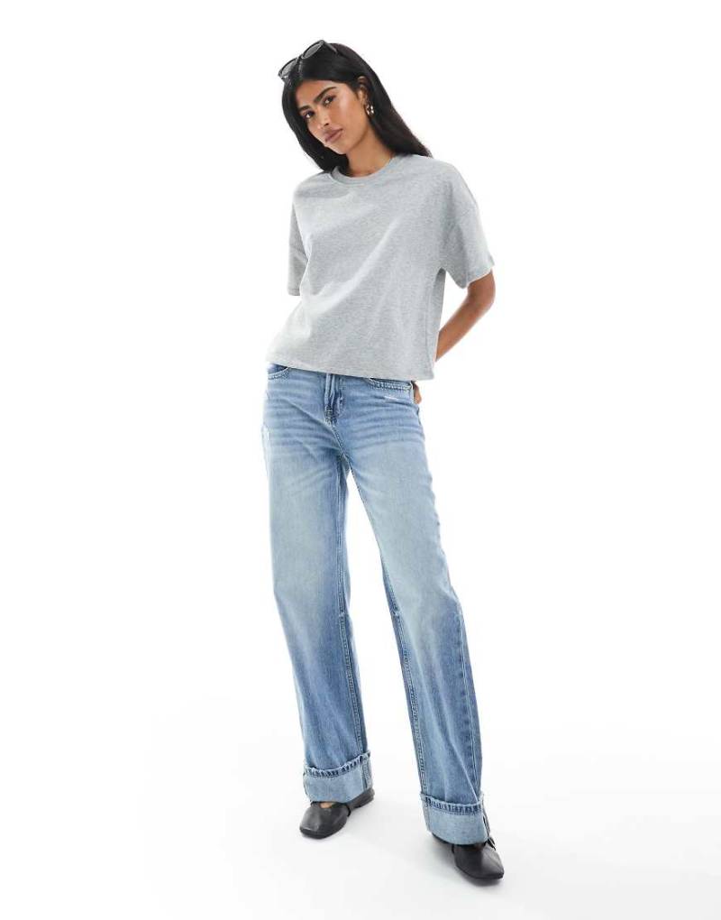 Pieces - Kastiges T-Shirt in Hellgrau aus Sweatshirt-Stoff von Pieces