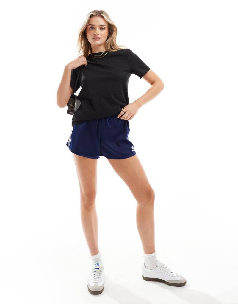 Pieces - Kastiges T-Shirt in Schwarz von Pieces